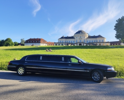 Lincoln Towncar Stretchlimousine von Lux-Limos